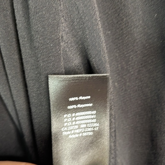 Talula Aritzia Marcilly Off The Shoulder Top Black Smock Elastic Draped Flowy S - Picture 10 of 12